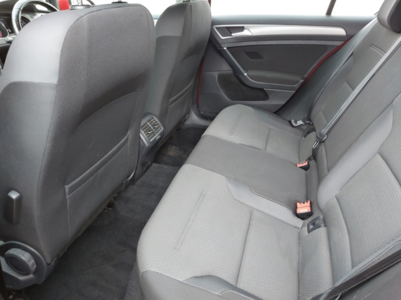 Volkswagen Golf 1.6 Tdi 110 Match Edition Red #6