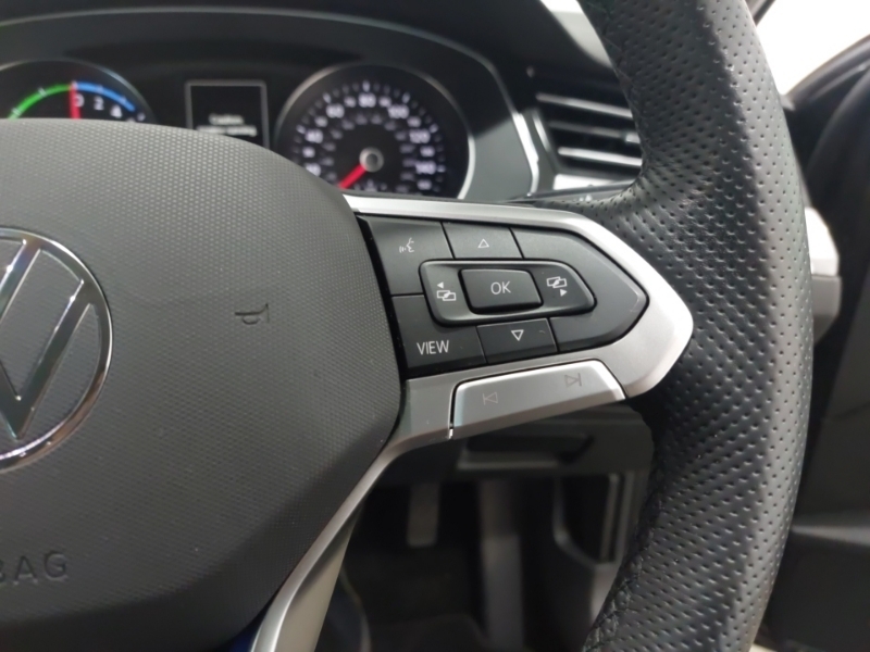 Volkswagen Passat 2.0 Tdi Evo Scr Sel #13