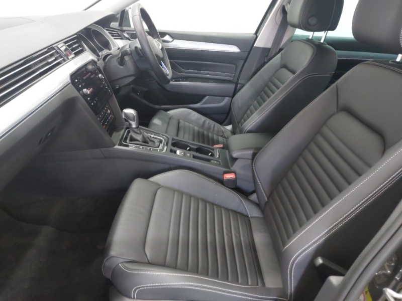 Volkswagen Passat 1.4 Tsi Phev Gte Dsg Grey #5