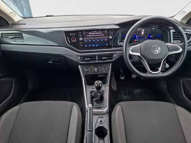Volkswagen Polo 1.0 Tsi Life Grey #3