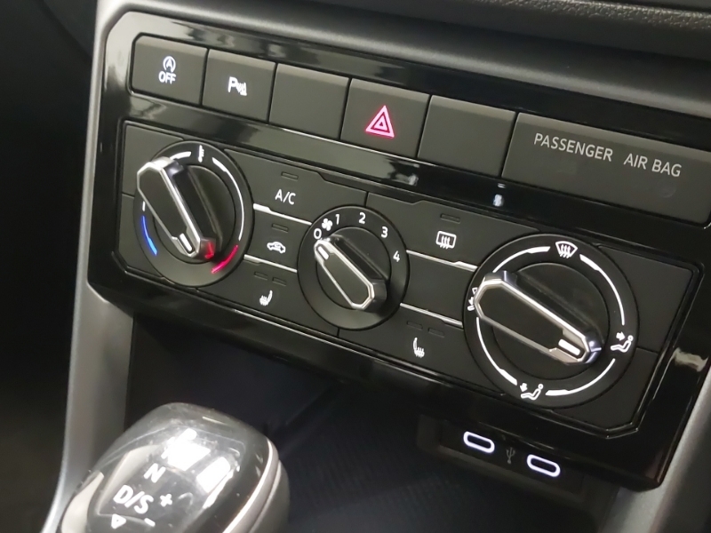 Volkswagen T-Cross Tsi Active Black #15