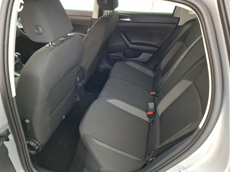Volkswagen Taigo 1.0 Tsi 115 Match Silver #6