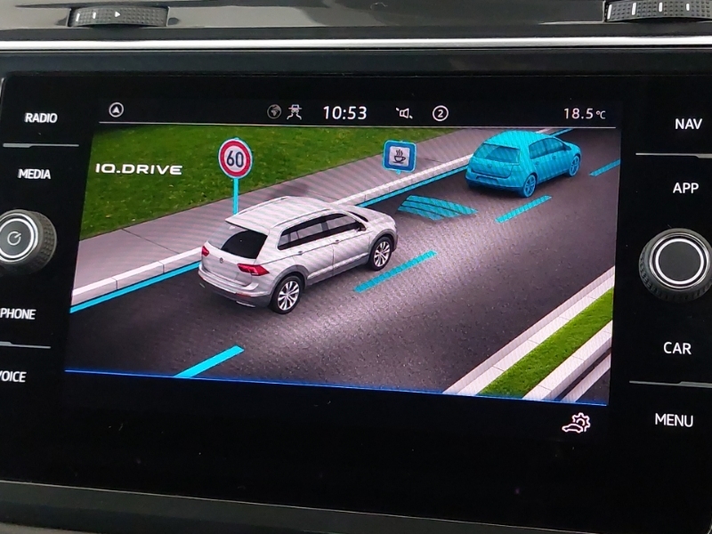 Volkswagen Tiguan Active Grey #16