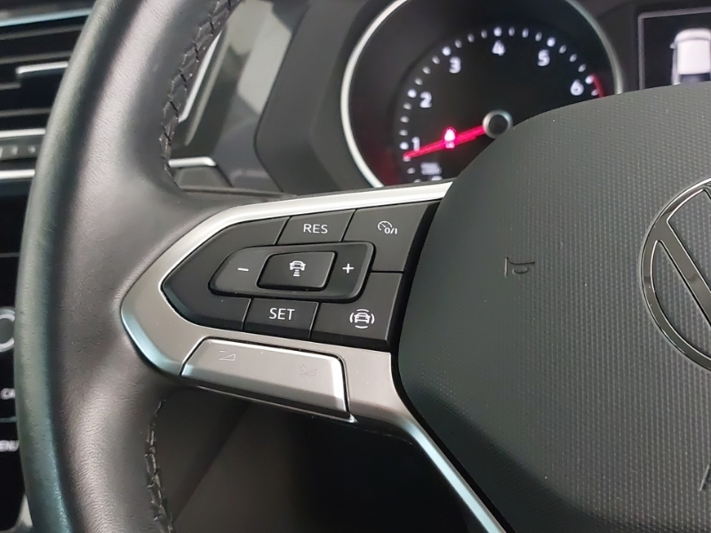Volkswagen Tiguan Active Grey #12