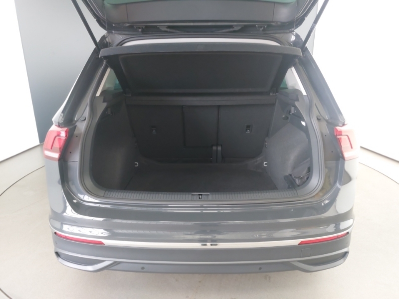 Volkswagen Tiguan Active Grey #18