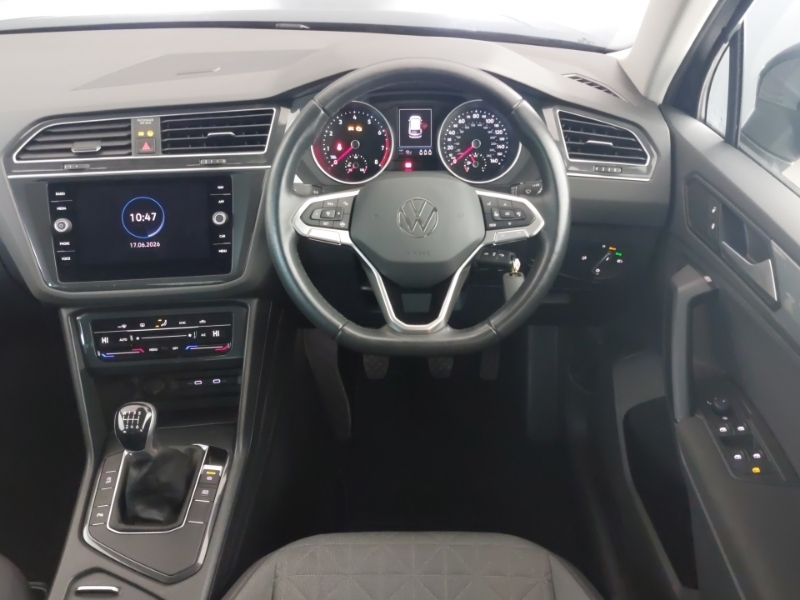Volkswagen Tiguan Active Grey #8