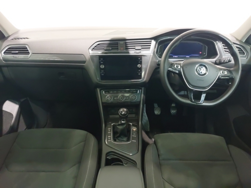 Volkswagen Tiguan 2.0 Tdi 150 4Motion Sel CE69OZV Silver #3