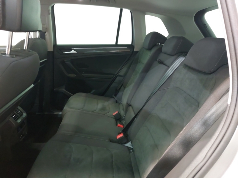 Volkswagen Tiguan 2.0 Tdi 150 4Motion Sel CE69OZV Silver #6