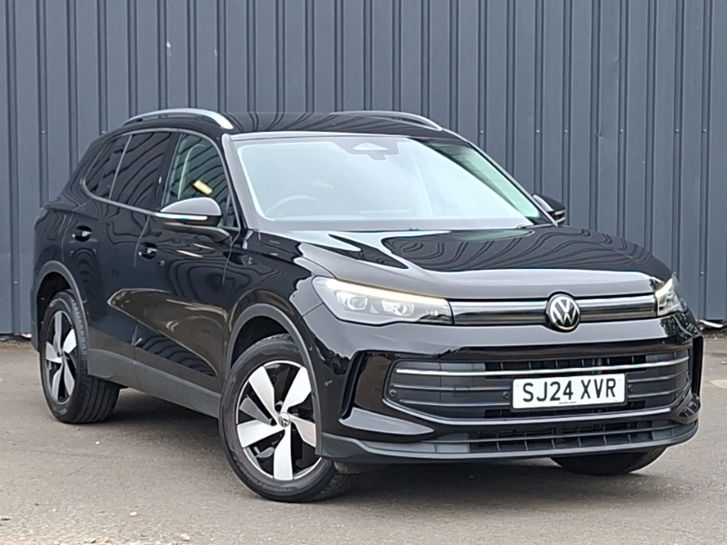 Volkswagen Tiguan 1.5 Etsi 150 Match Dsg Black #1