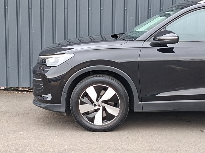 Volkswagen Tiguan 1.5 Etsi 150 Match Dsg Black #19
