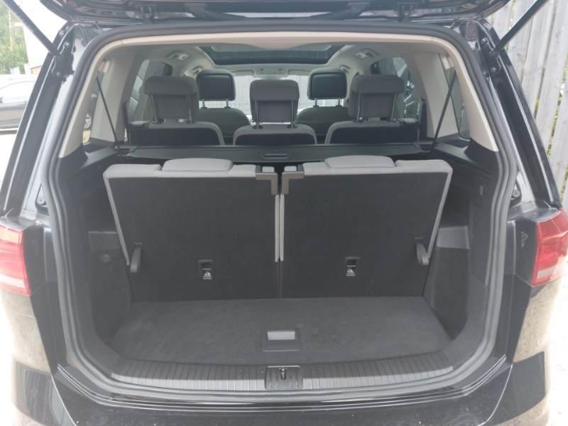 Volkswagen Touran 1.4 Tsi Dsg Red #18