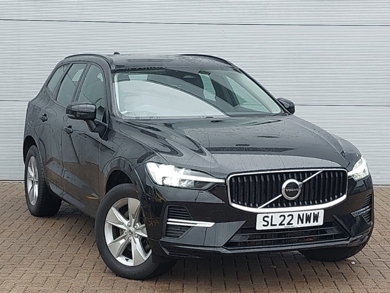 Volvo XC60 2.0 B5p Momentum Awd Geartronic Black