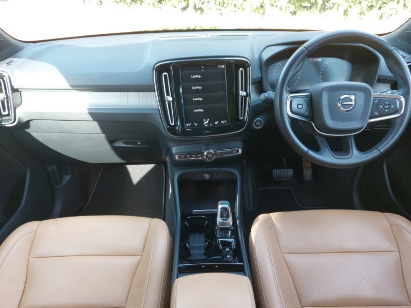 Volvo XC40 2.0 T4 Inscription Awd Geartronic GY20GFZ Black #3