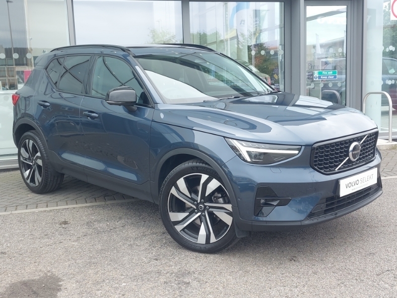 Volvo XC40 2.0 B3p Plus Dark #7