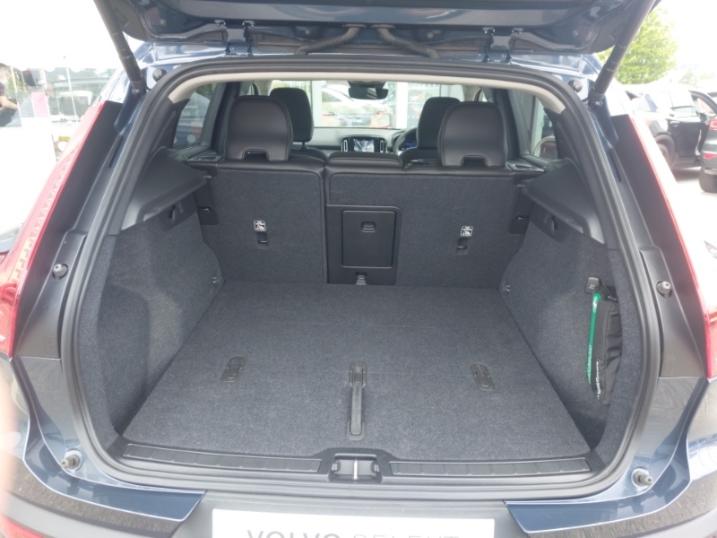 Volvo XC40 2.0 B3p Plus Dark #18