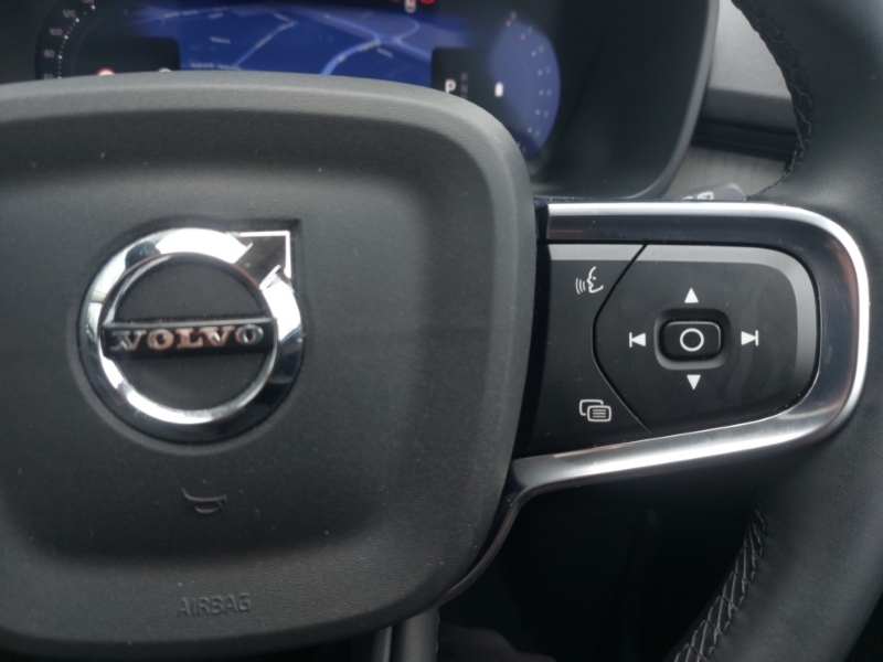 Volvo XC40 2.0 B3p Plus Dark #13