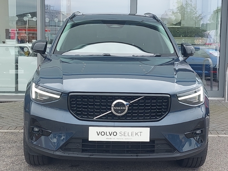 Volvo XC40 2.0 B3p Plus Dark #14