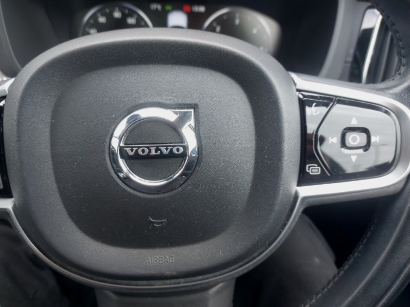 Volvo XC60 2L R-design Pro Grey #13