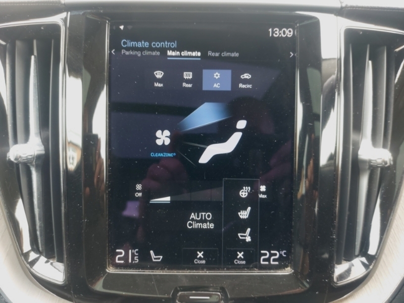 Volvo XC60 2L R-design Pro Grey #17