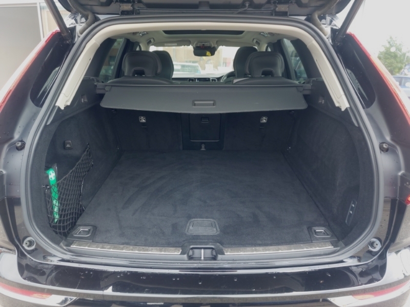 Volvo XC60 2L R-design Pro Grey #18