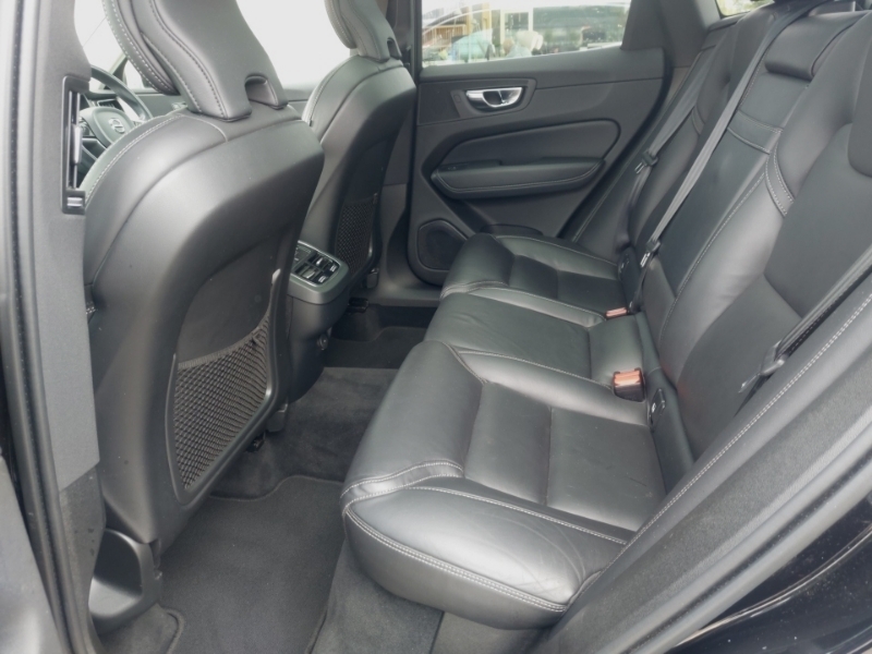 Volvo XC60 2.0 B4d Inscription Pro Geartronic Black #6