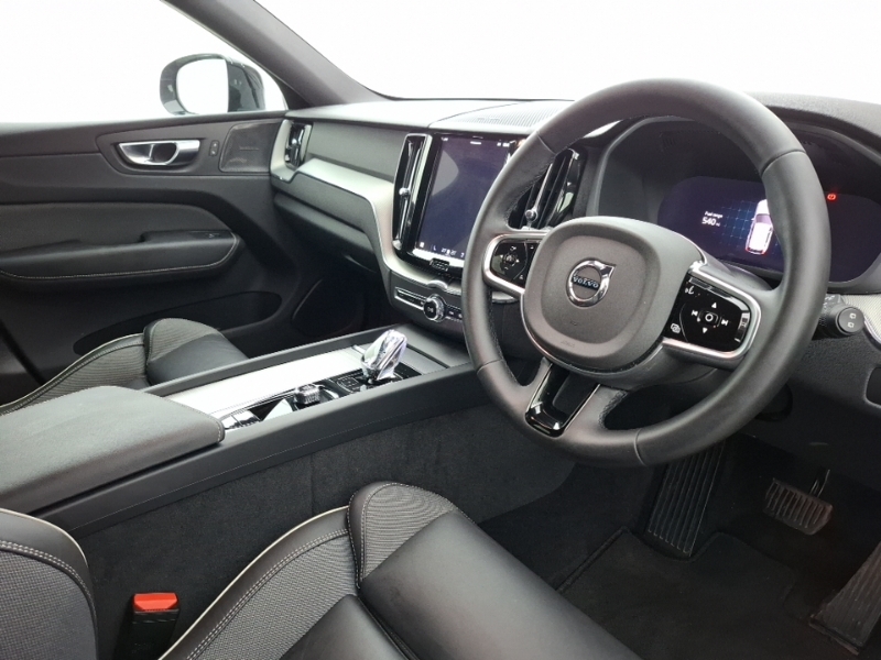Volvo XC60 Ultra Black Edition Black #12