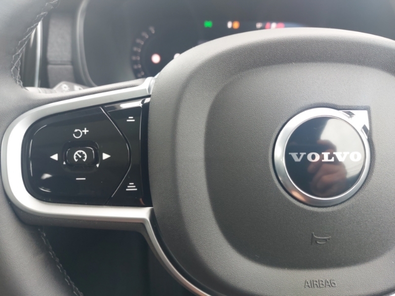 Volvo XC90 T8 Awd Phev Plus Dark Black #12