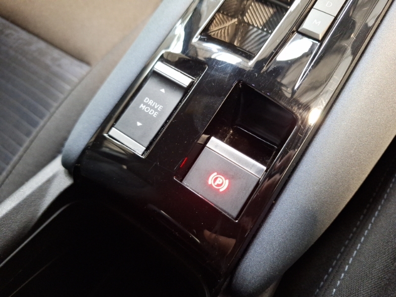 Alfa Romeo Junior 1.2 Turbo Ibrida Black #17