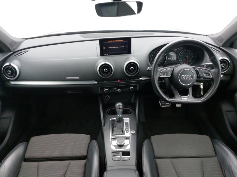 Audi A3 35 Tfsi S Line S Tronic Black #3