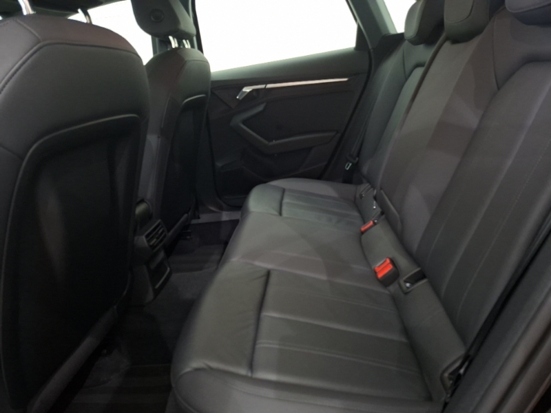 Audi A3 30 Tfsi Sport Black #6