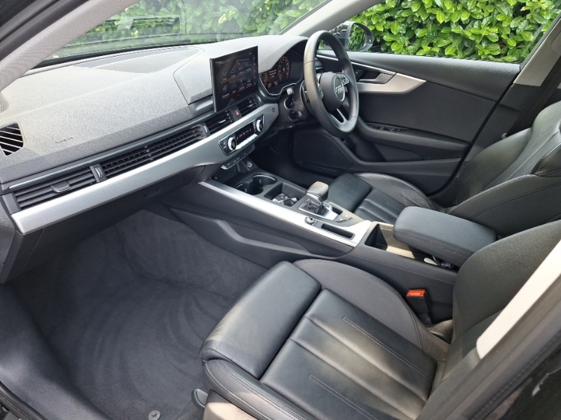 Audi A4 35 Tfsi Sport S Tronic 17 Alloy Black #5