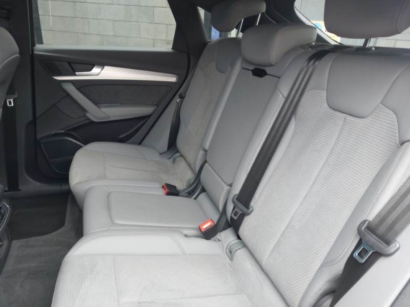 Audi Q5 45 Tfsi Quattro S Line S Tronic Black #6
