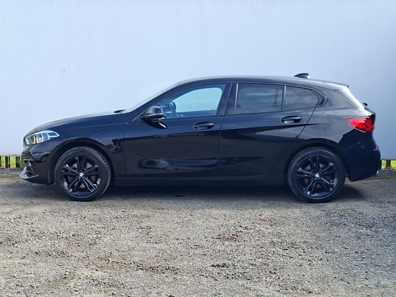 BMW 1 Series 118D M Sport Black #4