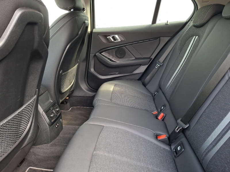 BMW 1 Series 118D M Sport Black #6