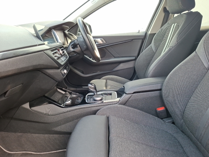 BMW 1 Series 118D M Sport Black #5
