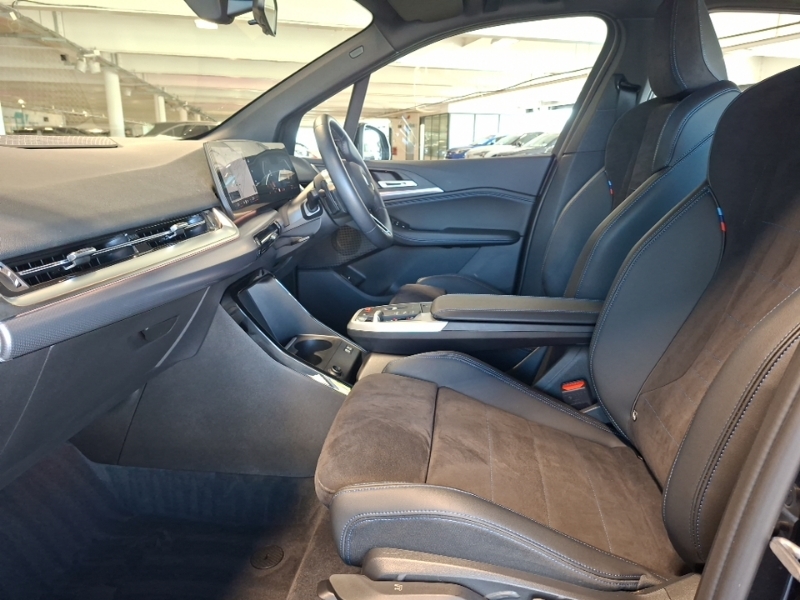 BMW 2 Series 220I Mht M Sport Dct Black #5
