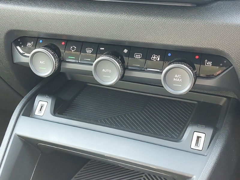 Citroen e-C4 Extended Range 54Kwh Max  #17