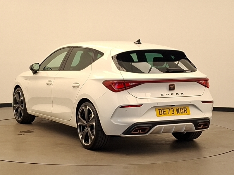 Cupra Leon 1.4 Ehybrid Vz2 Dsg White #2