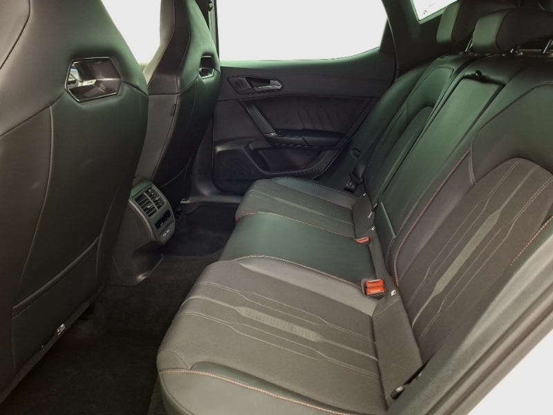 Cupra Leon 1.4 Ehybrid Vz2 Dsg White #6