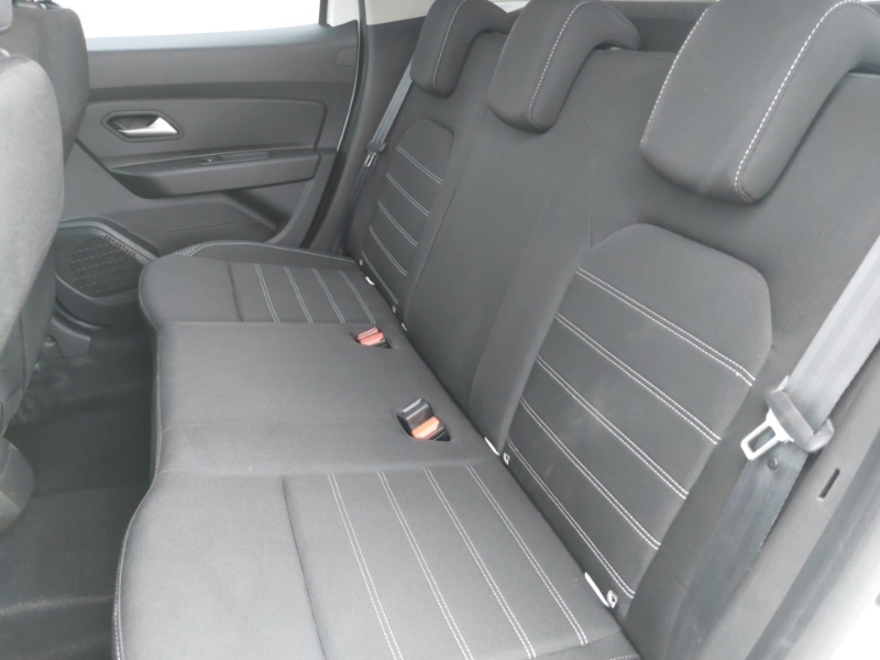 Dacia Duster 1.5 Blue Dci Prestige White #6