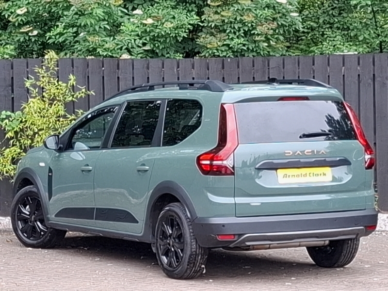 Dacia Jogger 1.6 Hev Extreme Green #2