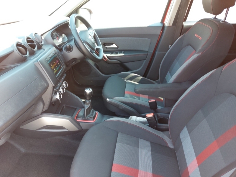 Dacia Duster 1.5 Blue Dci Techroad Red #5