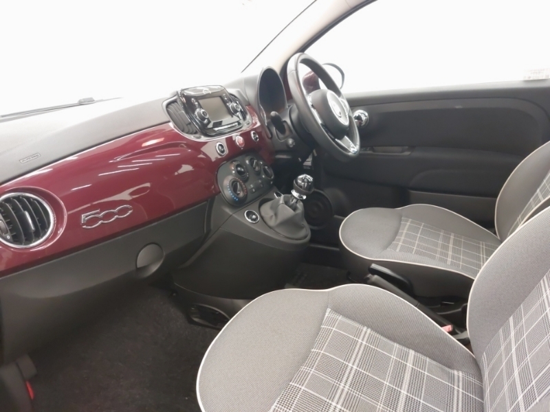 Fiat 500 1.2 Lounge SY68FHF Red #5