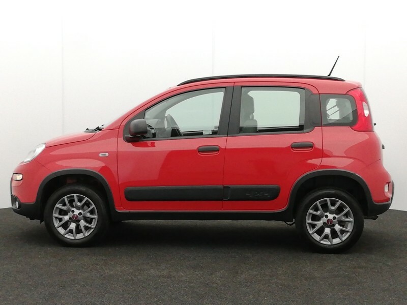 Fiat Panda 0.9 Twinair 85 Wild 4X4 5 Seat Red #4