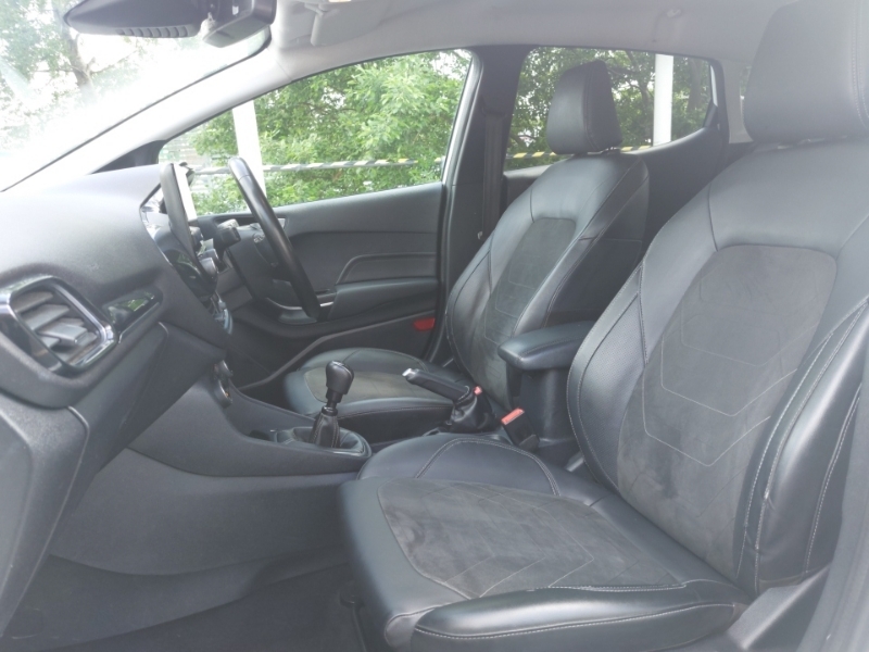 Ford Fiesta 1.0 Ecoboost Hbd Mhev 125 Titanium X YC23XBL White #5