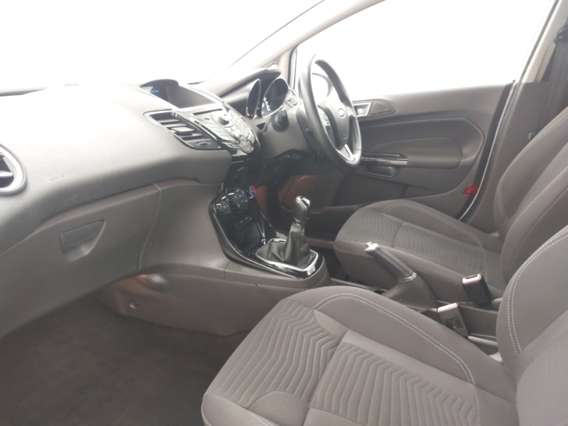 Ford Fiesta 1.25 82 Zetec White #5