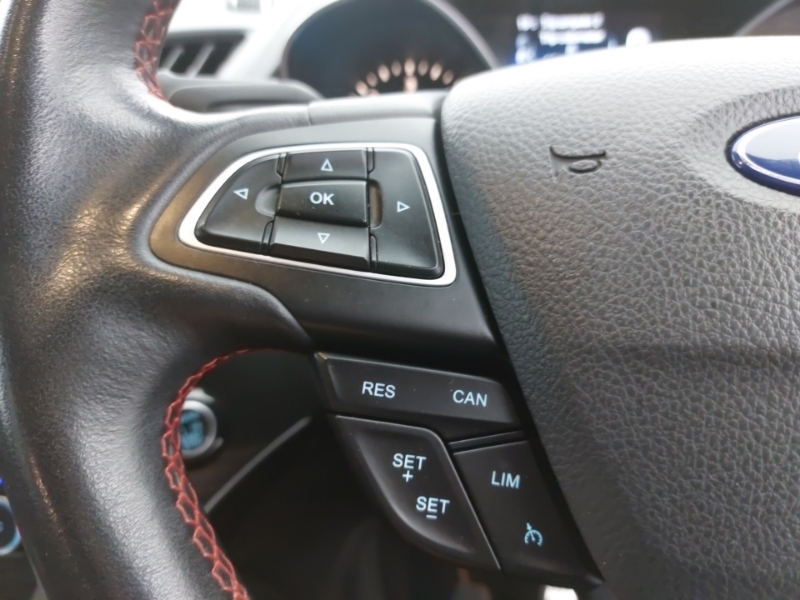 Ford Kuga 1.5 Ecoboost St-line 2Wd White #12