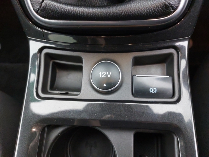 Ford Kuga 1.5 Ecoboost St-line 2Wd White #16