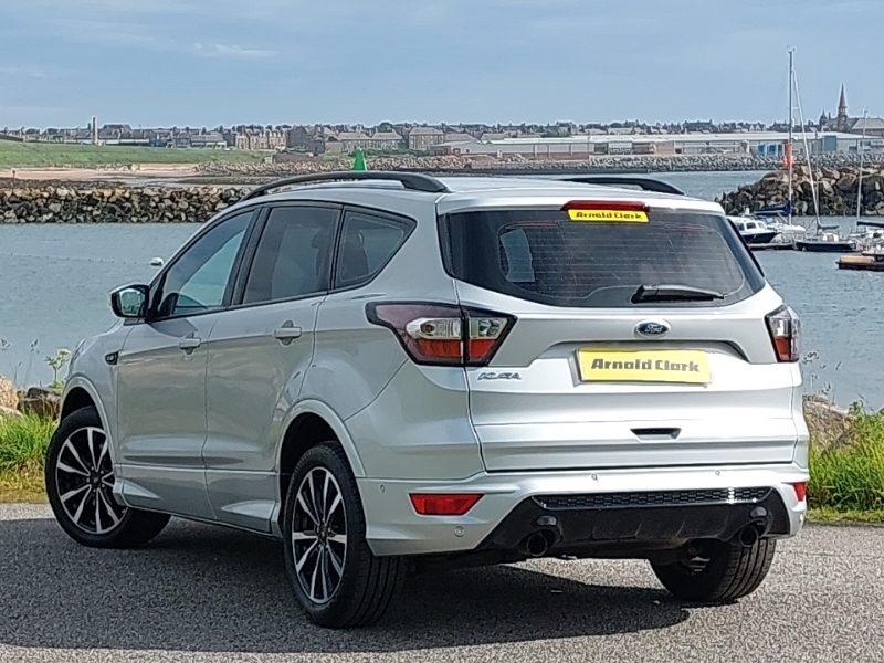 Ford Kuga 1.5 Tdci St-line 2Wd Silver #2