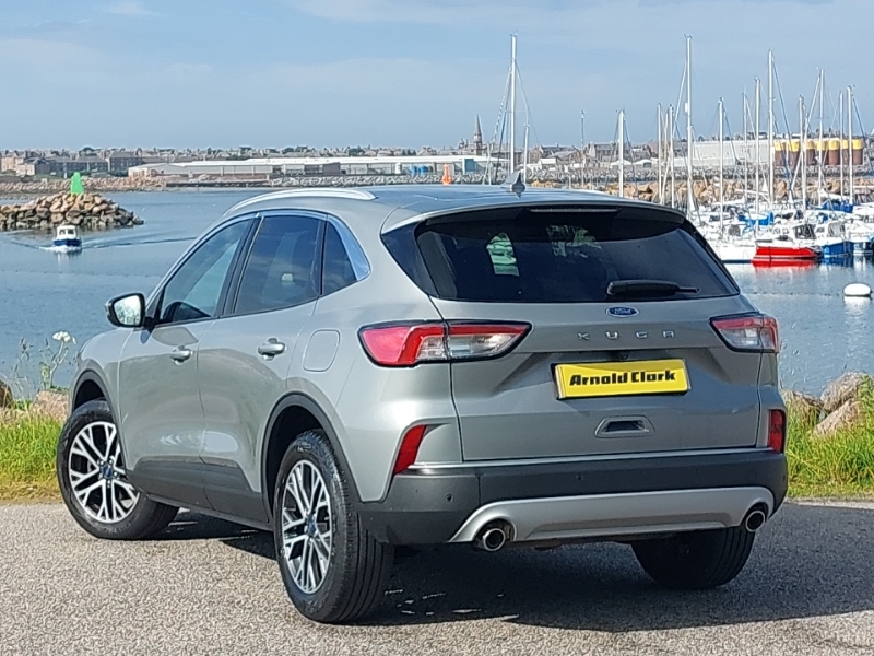 Ford Kuga 1.5 Ecoboost 150 Titanium Edition Silver #2